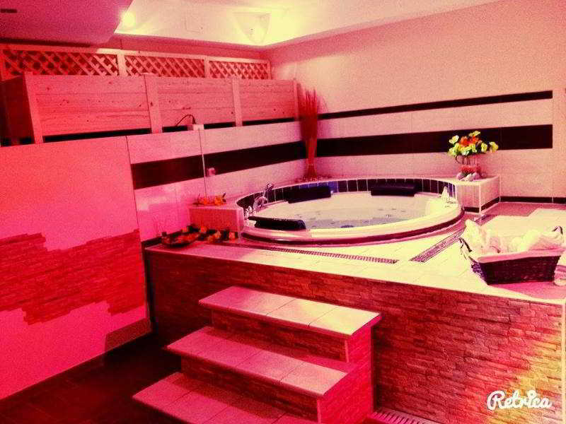 Hotel Paradiso فاليرنا المظهر الخارجي الصورة