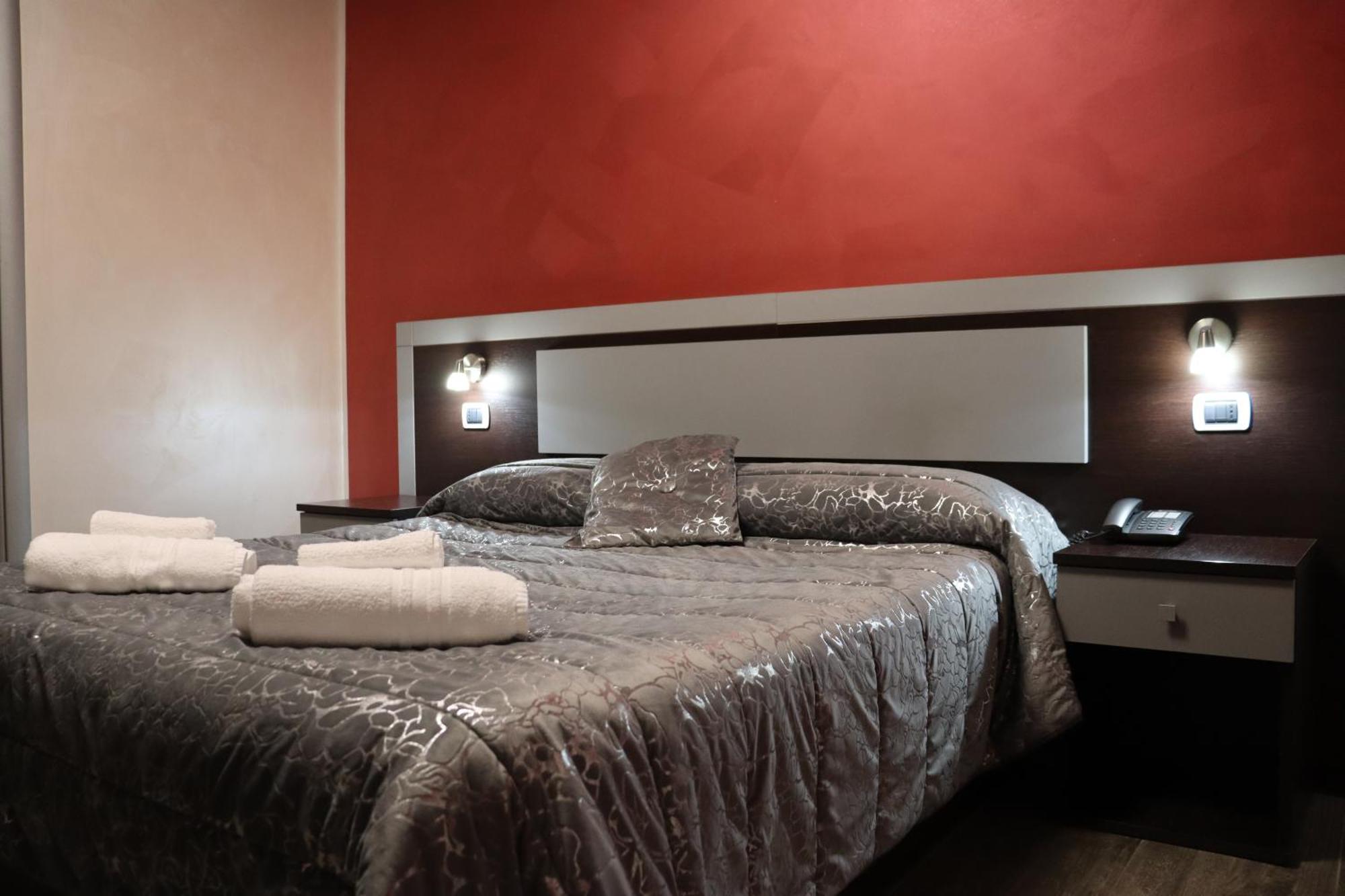 Hotel Paradiso فاليرنا المظهر الخارجي الصورة